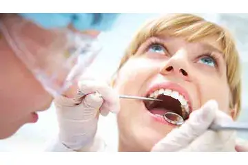 Ön Diş Sızlaması Belirtileri ve Tedavisi