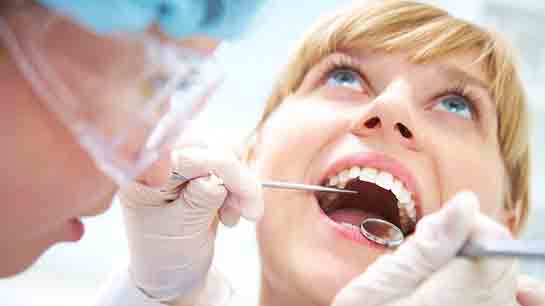 Alt Diş Sızlaması Belirtileri ve Tedavisi